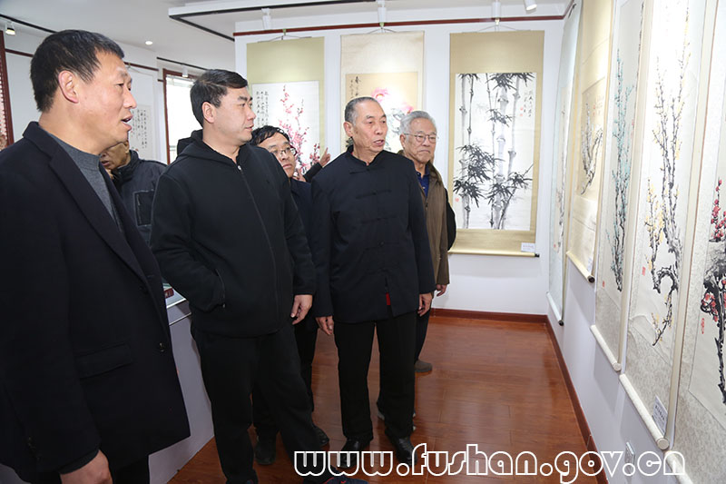 “梅花大师”段鸿义从艺六十年书画展开展(图3)